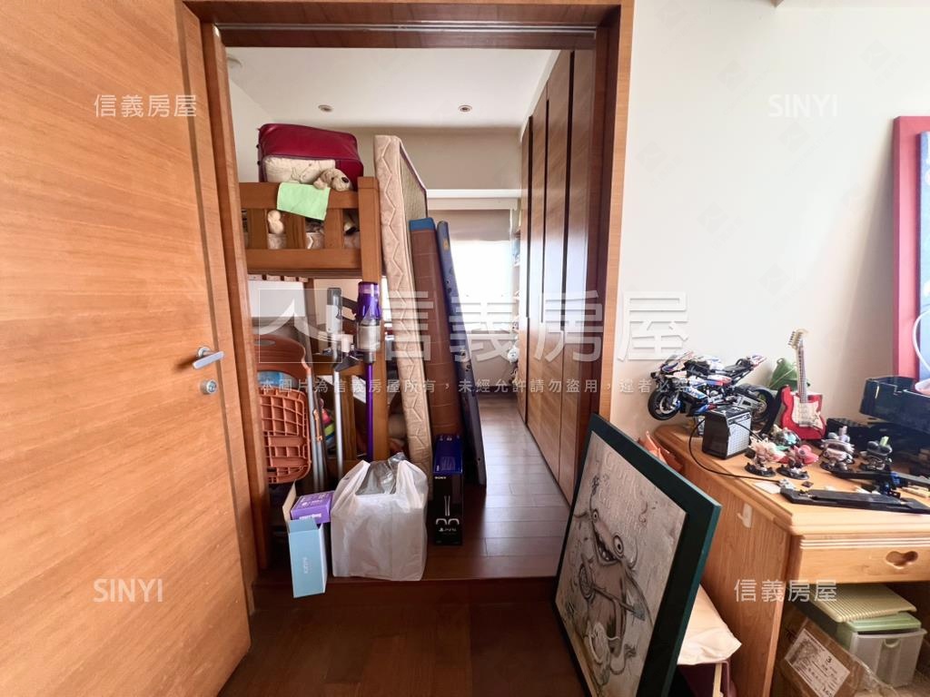 景秀鋼骨河堤首席房屋室內格局與周邊環境