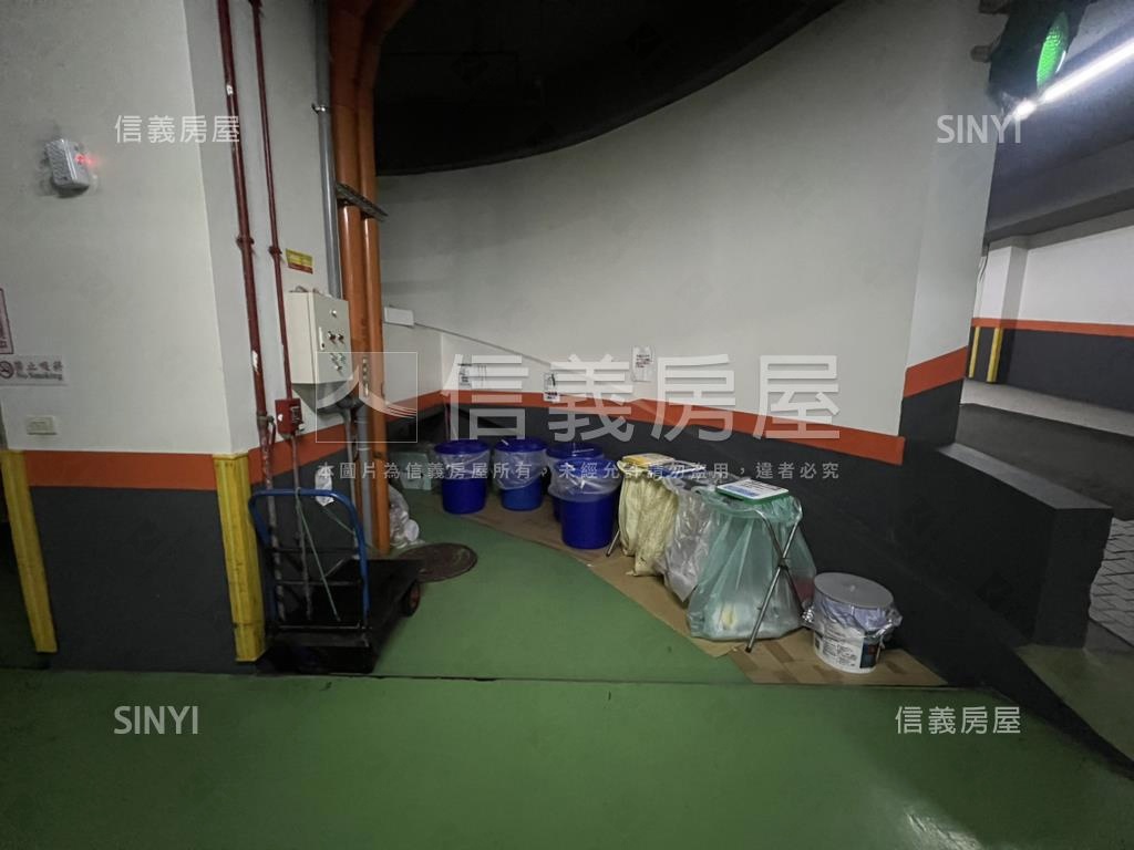 景秀鋼骨河堤首席房屋室內格局與周邊環境