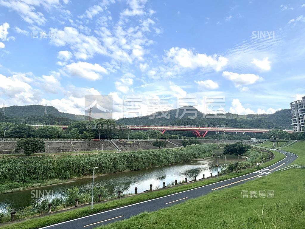 景秀鋼骨河堤首席房屋室內格局與周邊環境