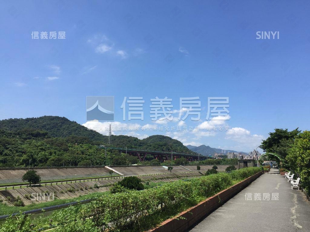 ★景秀★鋼骨樹海河堤首席房屋室內格局與周邊環境