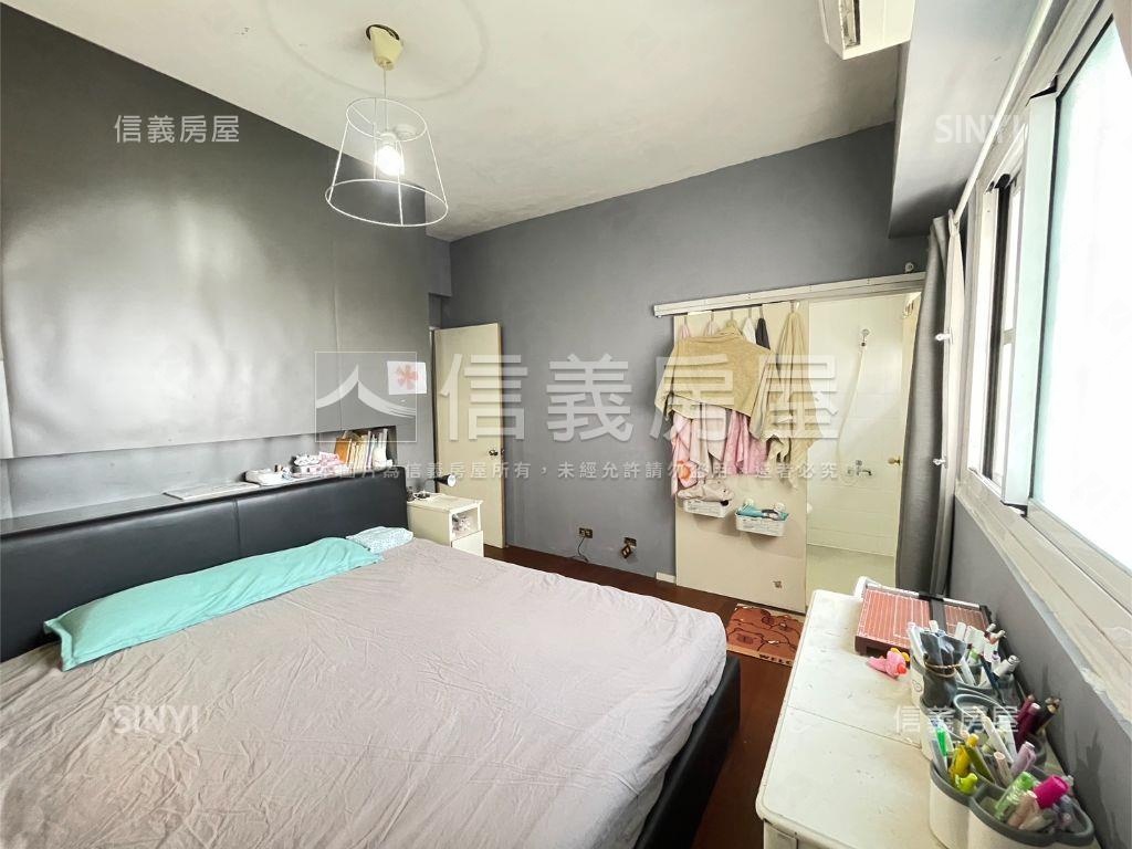 河景樹海首排亞灣明亮三房房屋室內格局與周邊環境