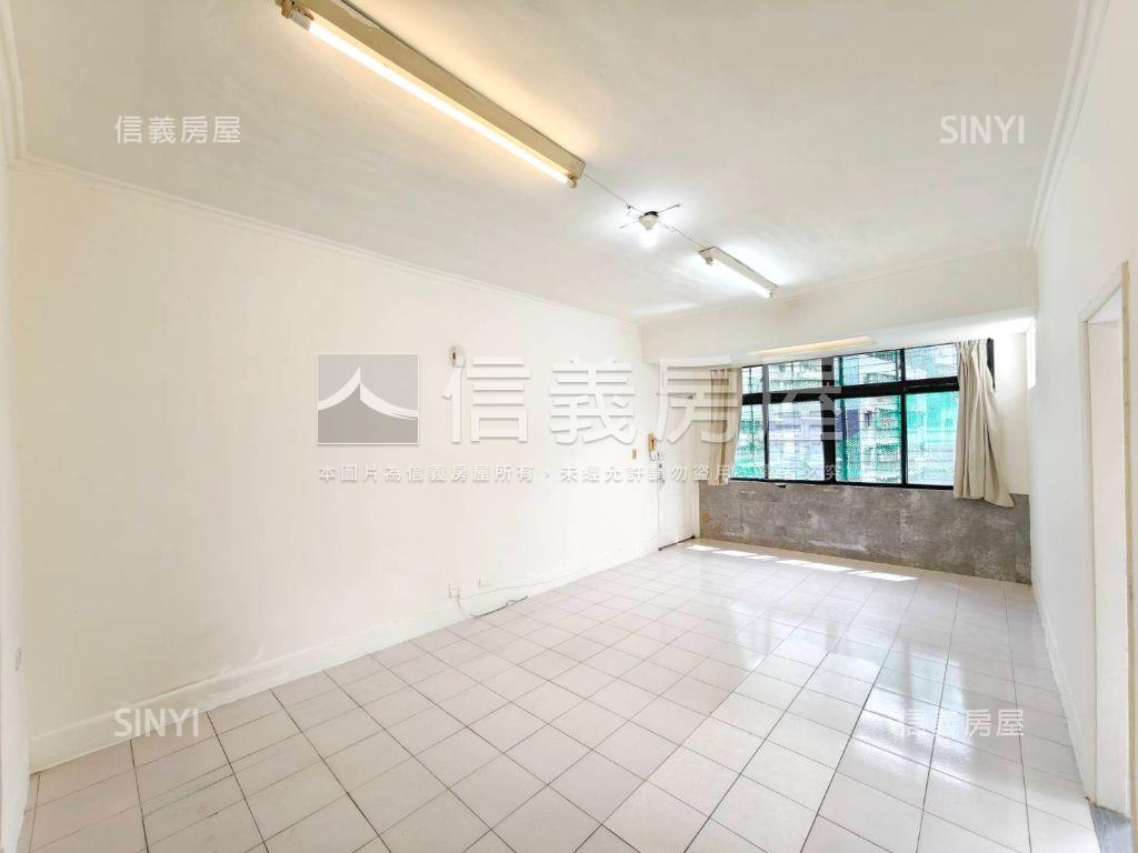 一層一戶四面採光大空間房屋室內格局與周邊環境