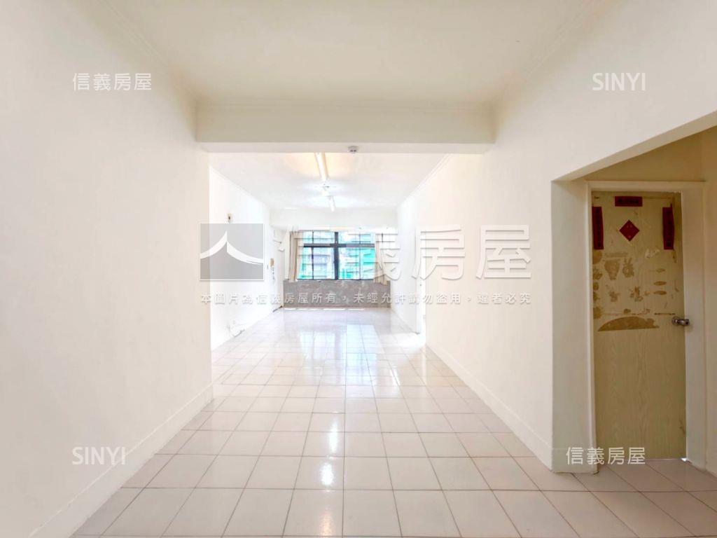 一層一戶四面採光大空間房屋室內格局與周邊環境