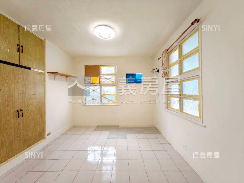 一層一戶四面採光大空間房屋室內格局與周邊環境