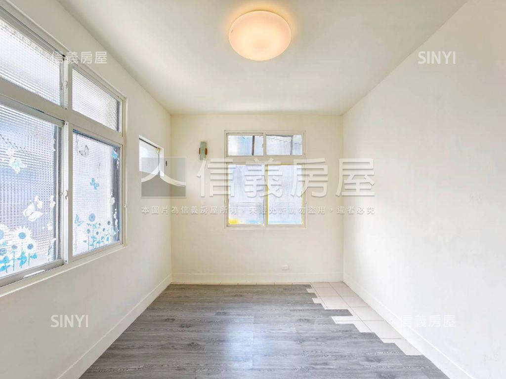 一層一戶四面採光大空間房屋室內格局與周邊環境