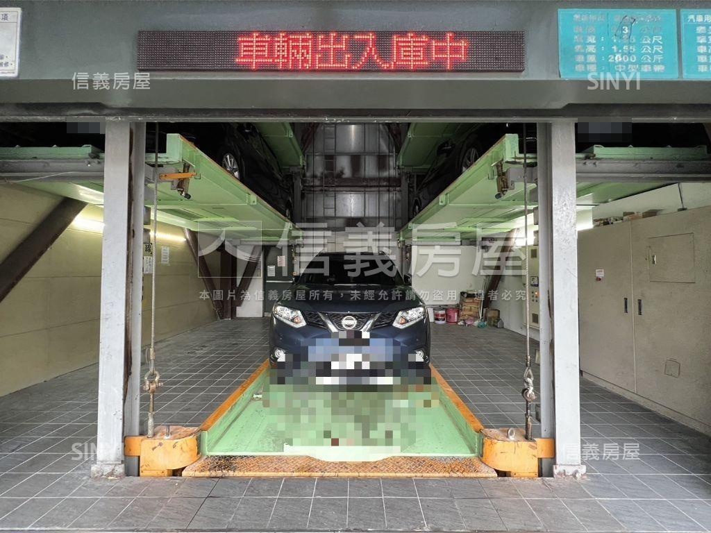 大哲悅車位２房屋室內格局與周邊環境