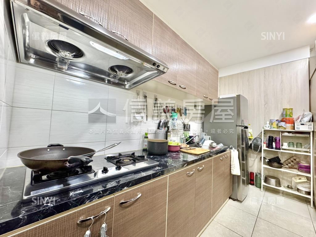 三和市場翻新三房一樓美寓房屋室內格局與周邊環境