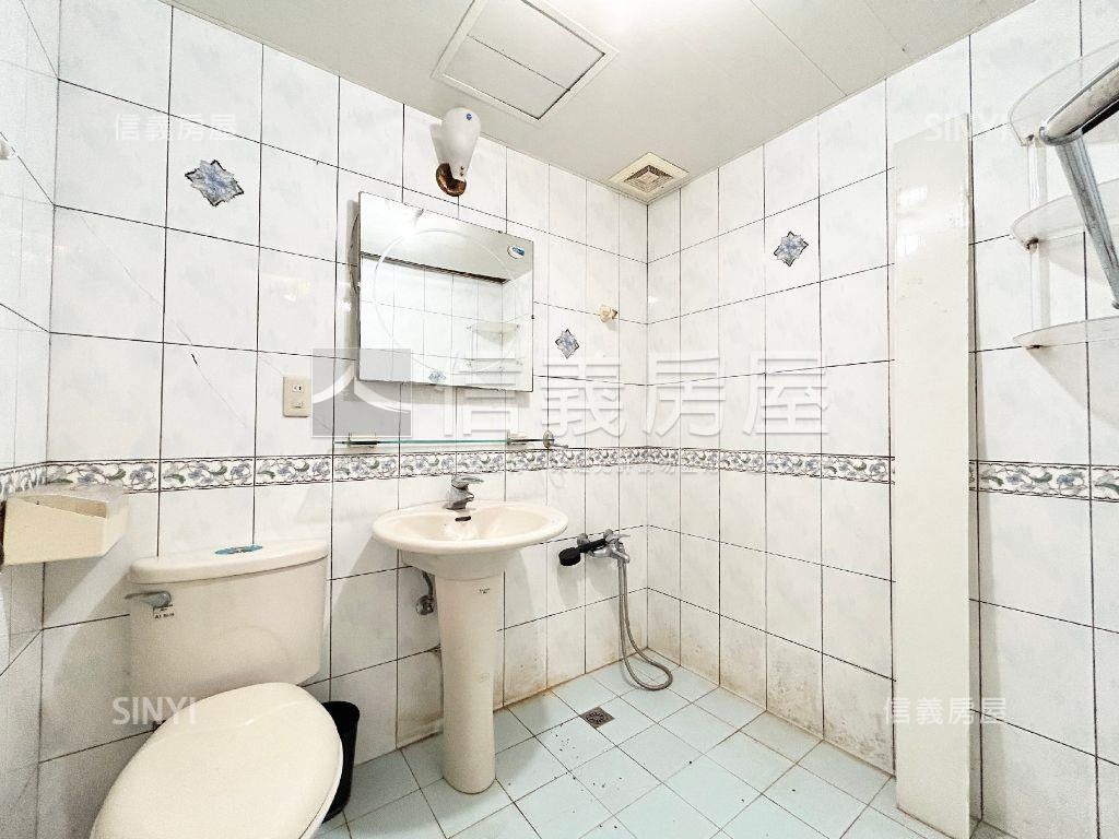 ⭐莎士比亞名邸雙龍學區房屋室內格局與周邊環境