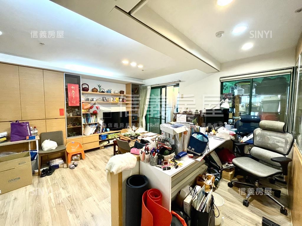 新接♬富比世♬稀有大露台房屋室內格局與周邊環境