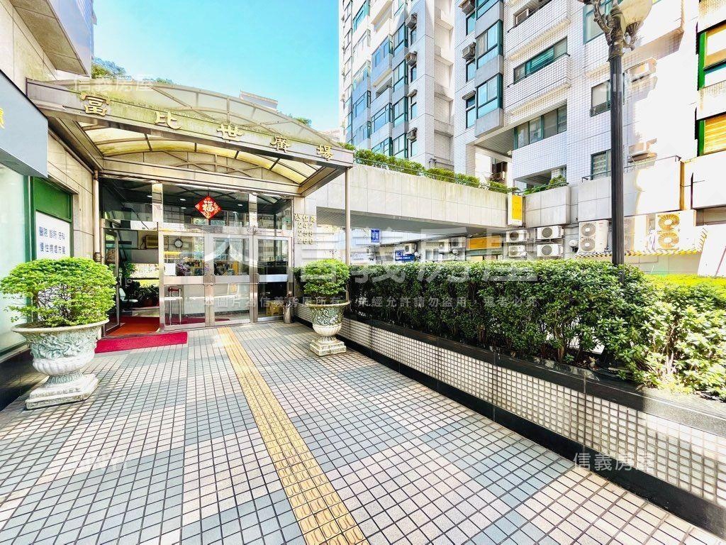 新接♬富比世♬稀有大露台房屋室內格局與周邊環境