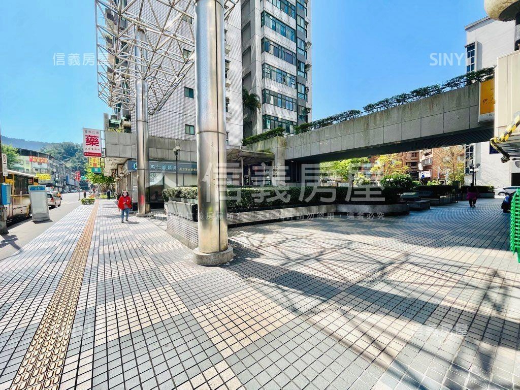 新接♬富比世♬稀有大露台房屋室內格局與周邊環境