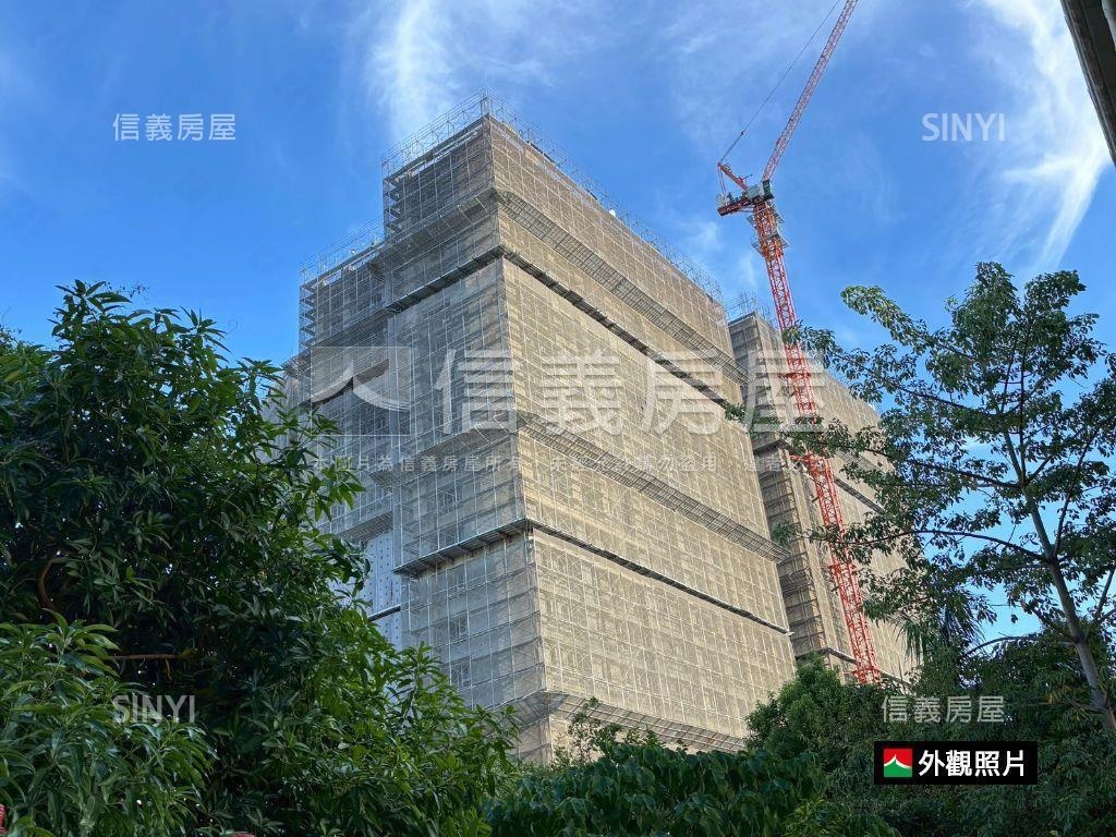 全坤峰碩次頂景觀二房車位房屋室內格局與周邊環境