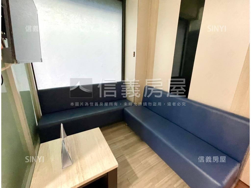 晴光·雙城街人潮店面房屋室內格局與周邊環境