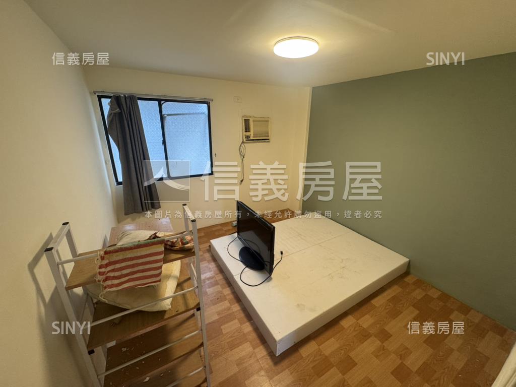 近環球˙包租公房屋室內格局與周邊環境