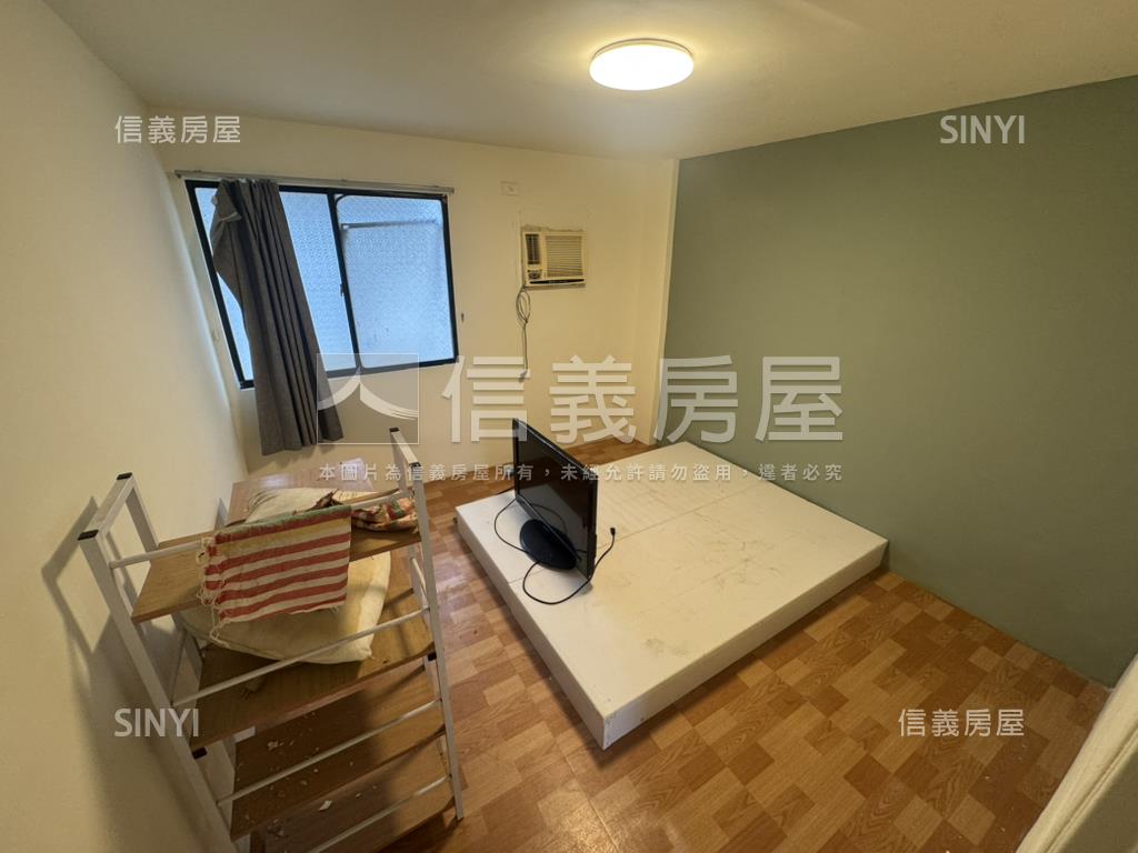 近環球˙包租公房屋室內格局與周邊環境