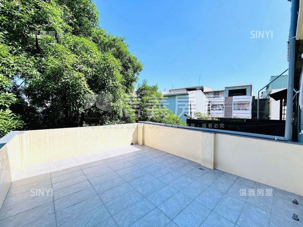 中興商圈臨路精裝美透天讚房屋室內格局與周邊環境