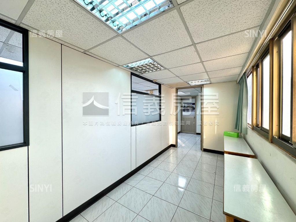 北屯近捷運商辦可登補習班房屋室內格局與周邊環境