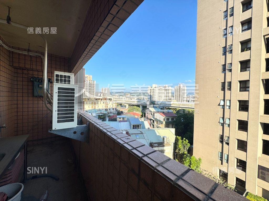 北屯近捷運商辦可登補習班房屋室內格局與周邊環境