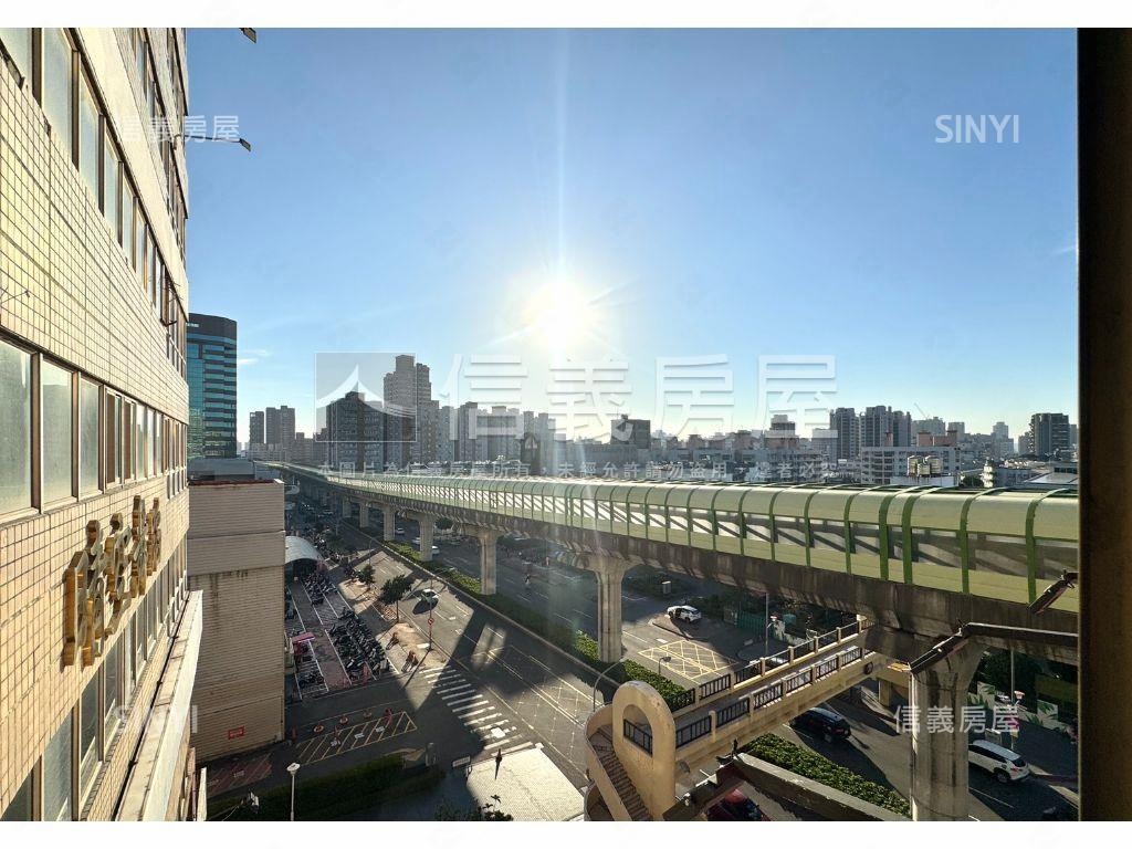 北屯近捷運商辦可登補習班房屋室內格局與周邊環境