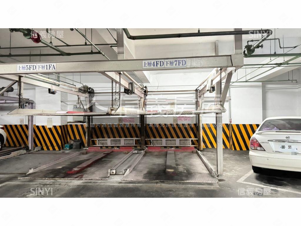 北屯近捷運商辦可登補習班房屋室內格局與周邊環境