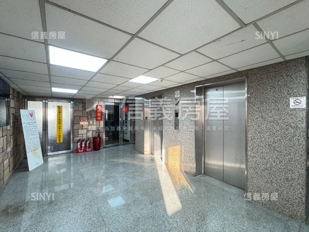 北屯近捷運商辦可登補習班房屋室內格局與周邊環境