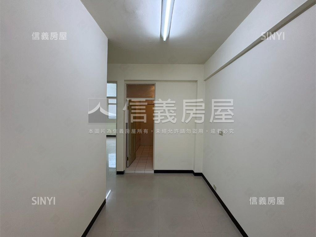 輕鬆成家·高ＣＰ美妝兩房房屋室內格局與周邊環境