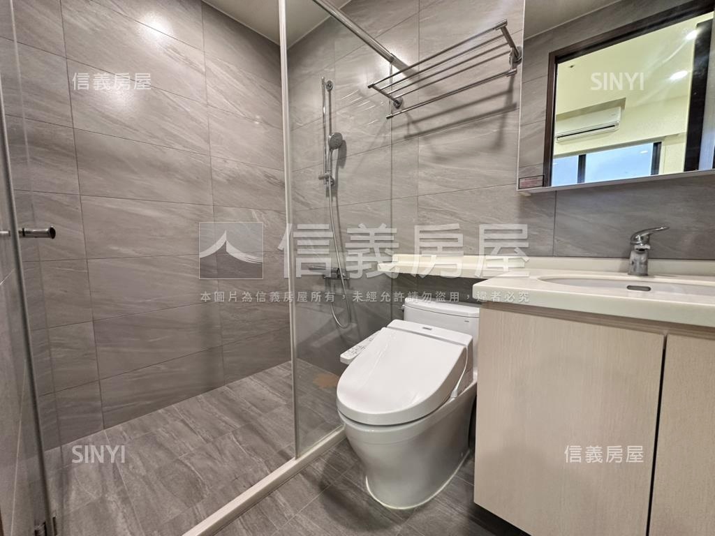 麗寶ＦＩＫＡ高樓三房車位房屋室內格局與周邊環境