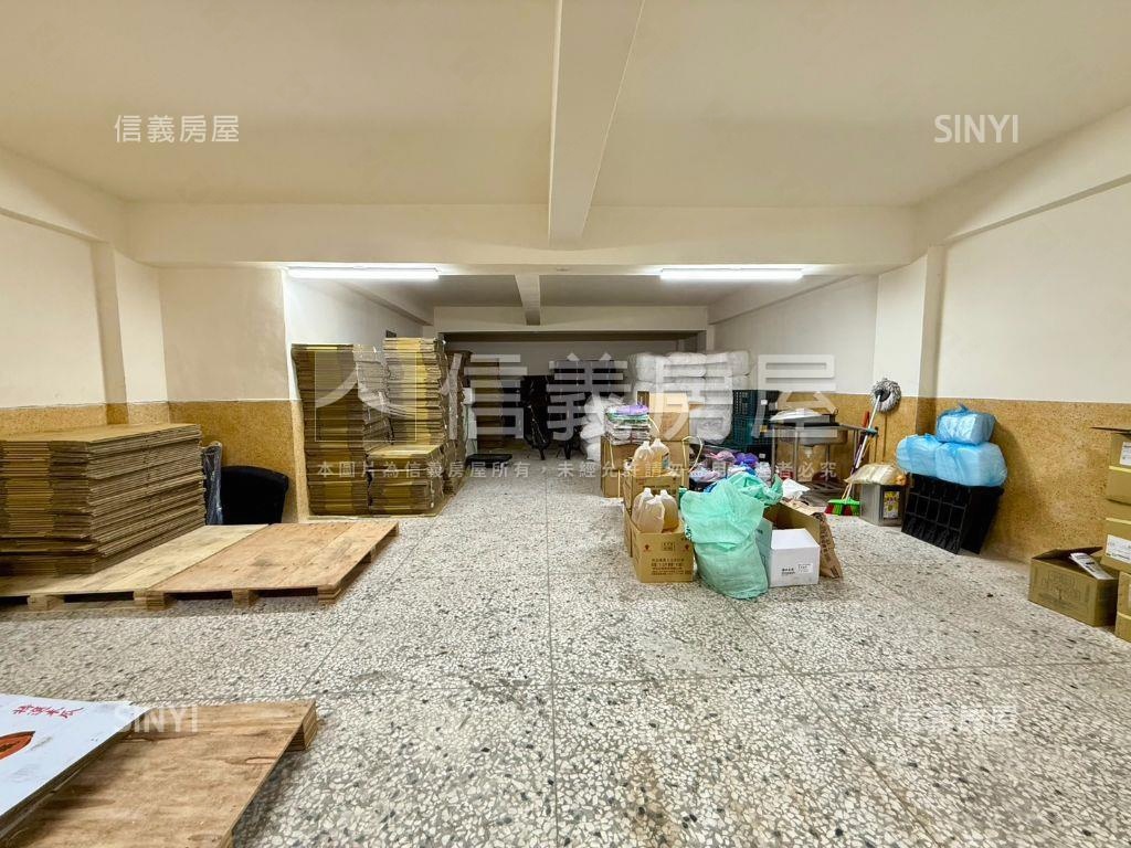 雷中街一樓招財店面房屋室內格局與周邊環境