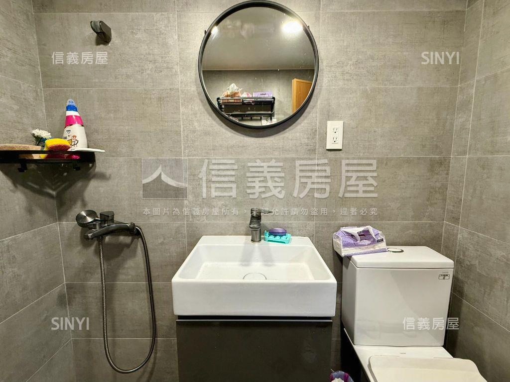 雷中街一樓招財店面房屋室內格局與周邊環境