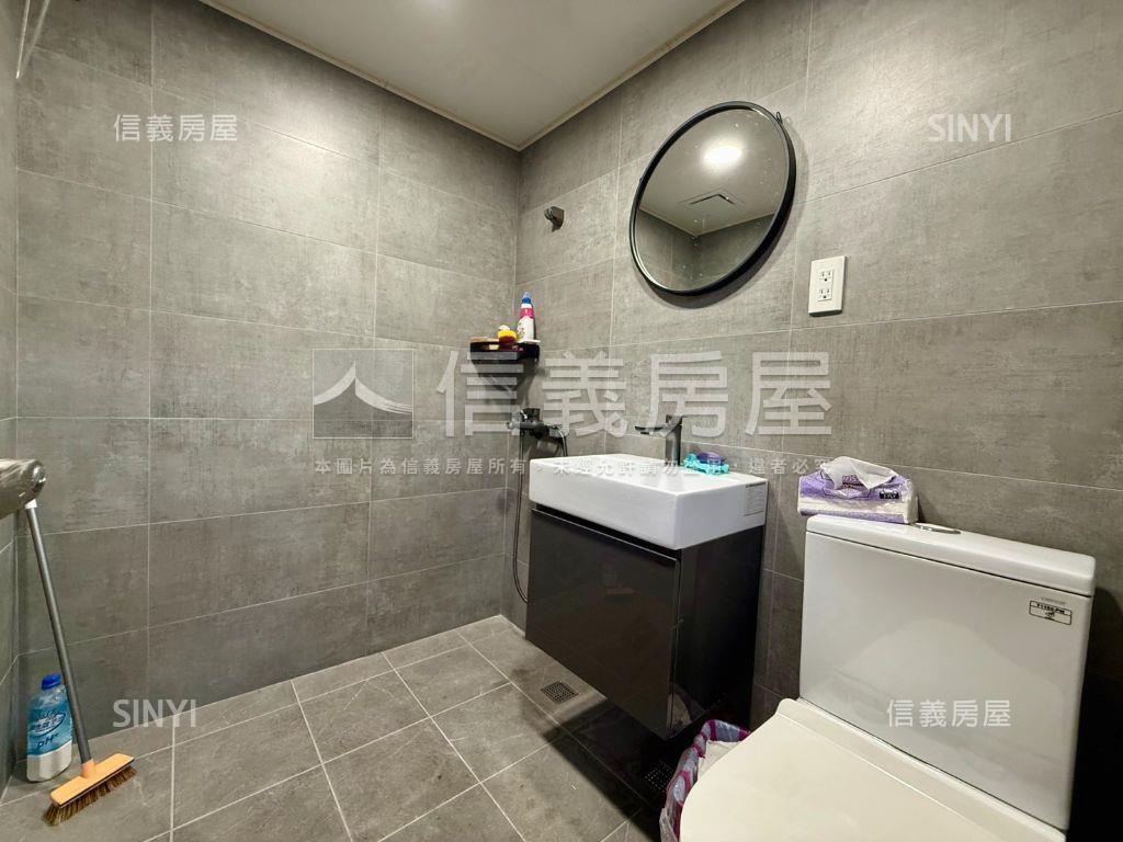 雷中街一樓招財店面房屋室內格局與周邊環境