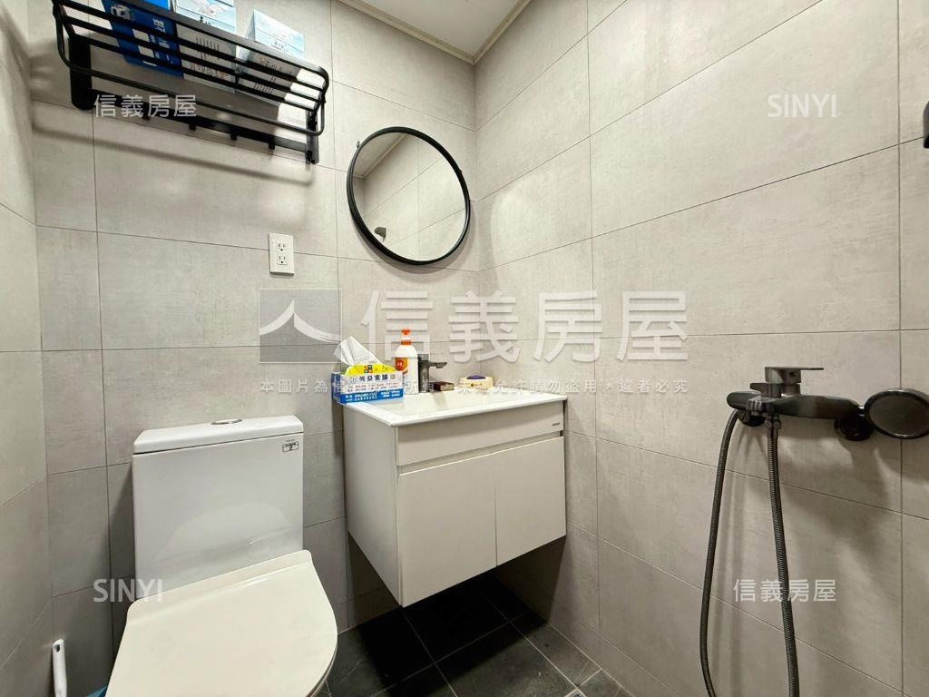 雷中街一樓招財店面房屋室內格局與周邊環境