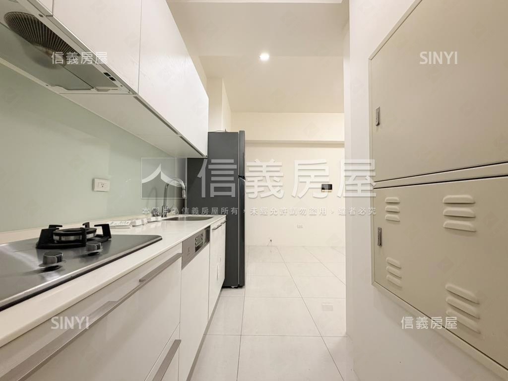 新市｜陞發Ａ平方三房平車房屋室內格局與周邊環境