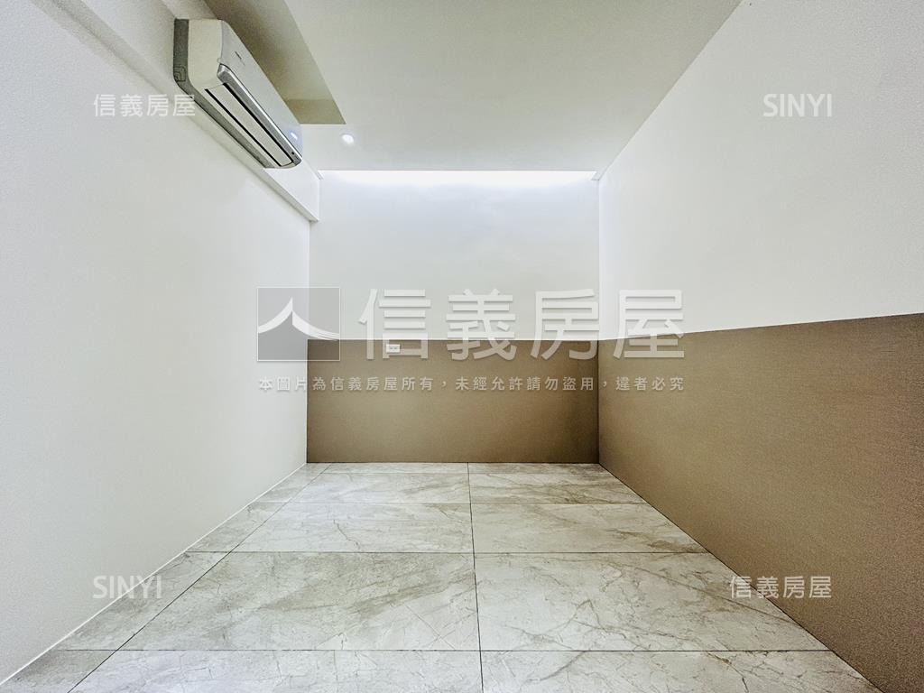 精緻豪邸孝親ＯＮＥ－Ｆ房屋室內格局與周邊環境