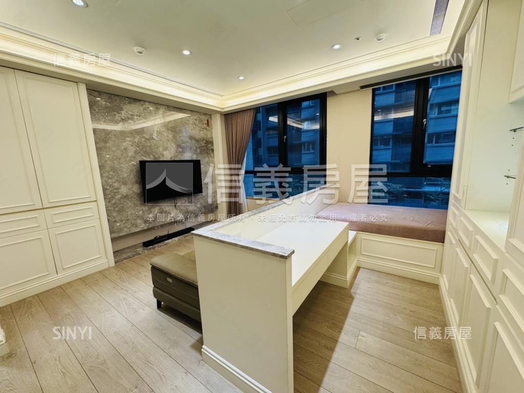 紐約時尚樹景美屋房屋室內格局與周邊環境