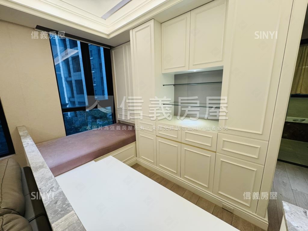 紐約時尚樹景美屋房屋室內格局與周邊環境