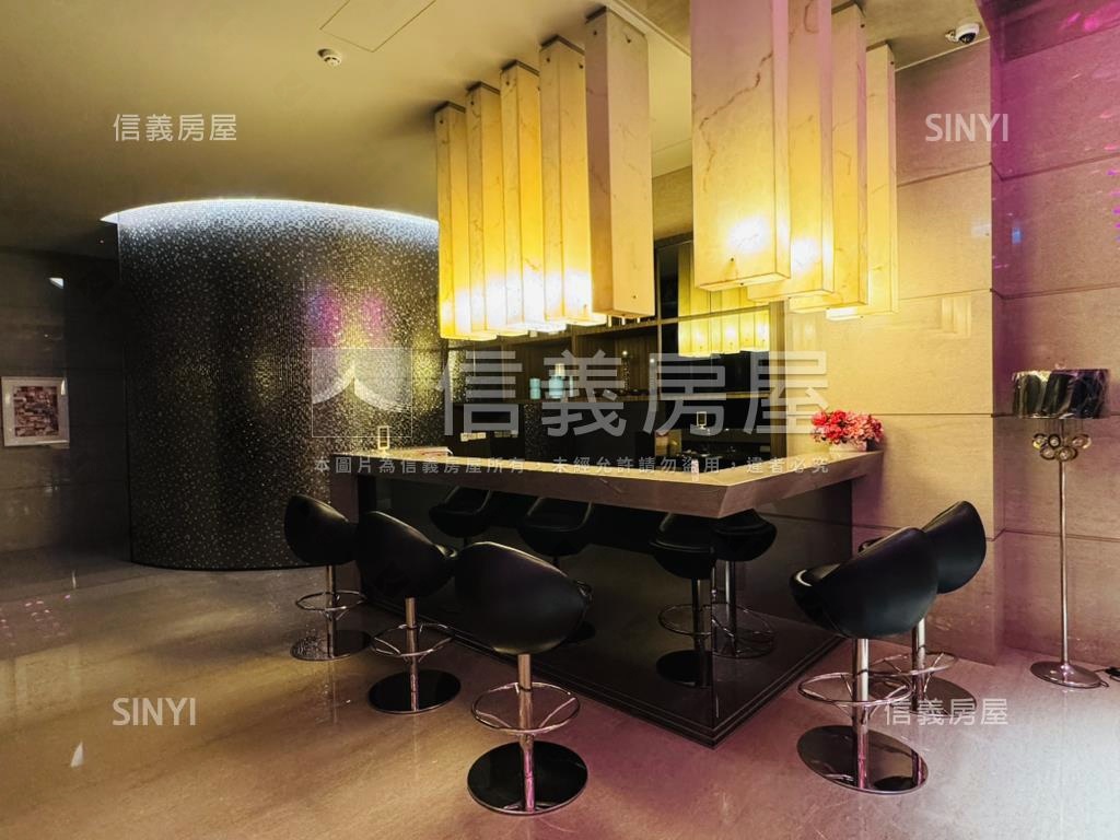 紐約時尚樹景美屋房屋室內格局與周邊環境