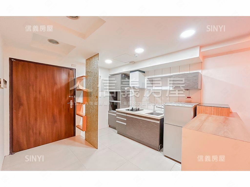 捷運宅～文心會館裝潢屋房屋室內格局與周邊環境