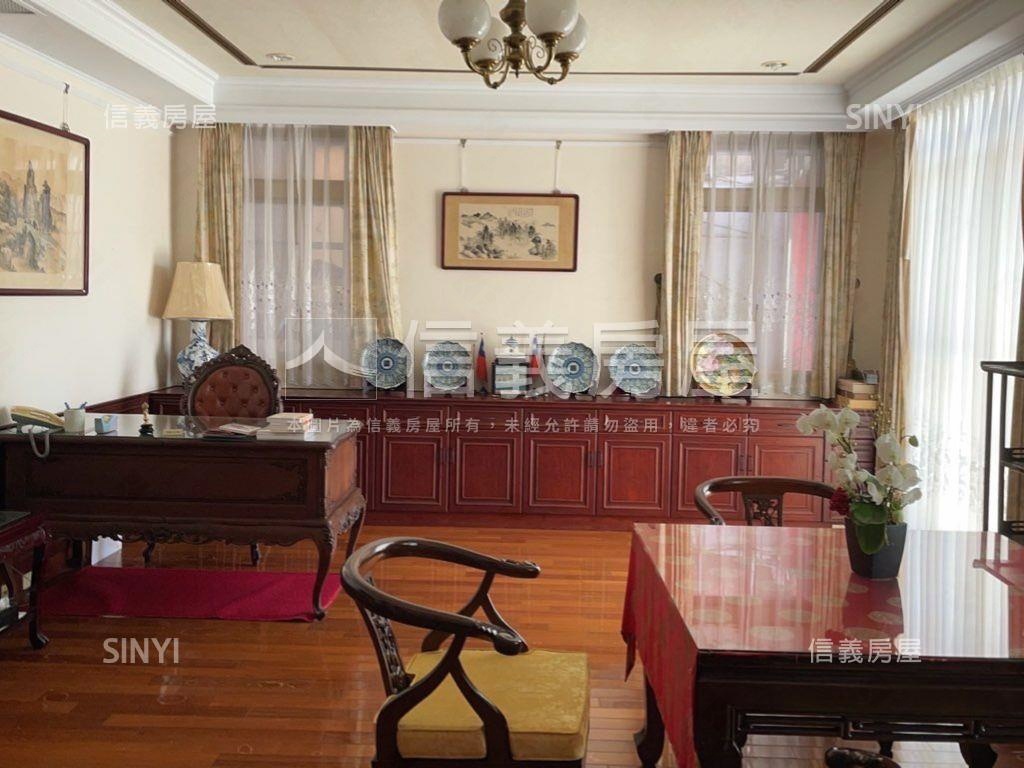經典威靈頓山莊房屋室內格局與周邊環境