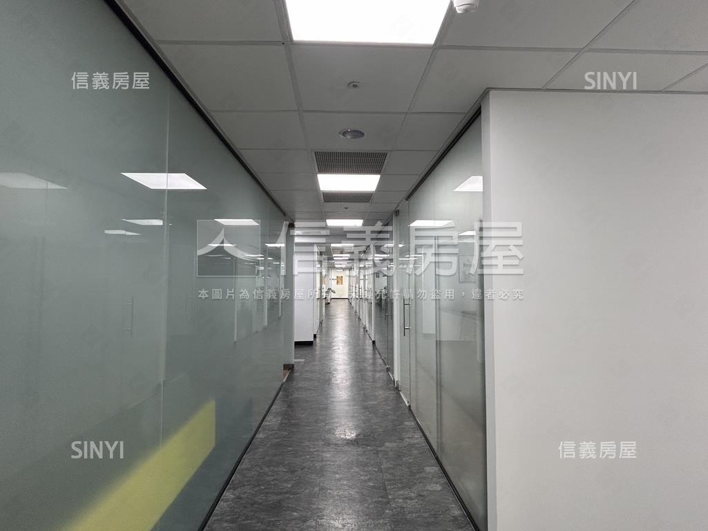 本商辦出價就談，屋主誠售房屋室內格局與周邊環境