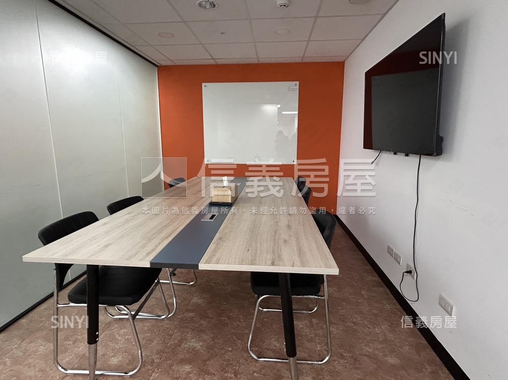 本商辦出價就談，屋主誠售房屋室內格局與周邊環境