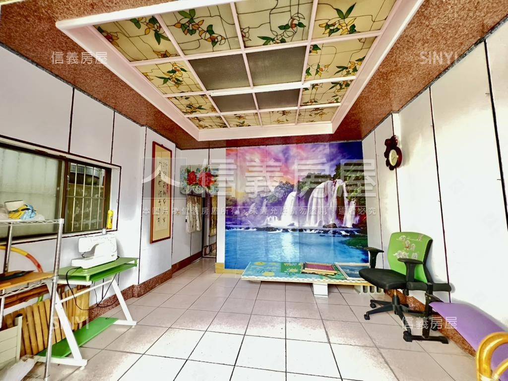 近全聯牛稠埔好停車透天房屋室內格局與周邊環境