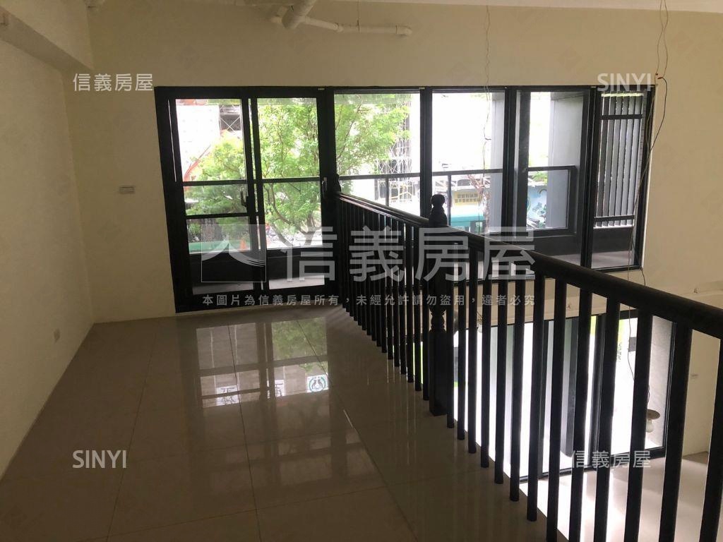 翠峰藝文街面寬吸睛店面房屋室內格局與周邊環境