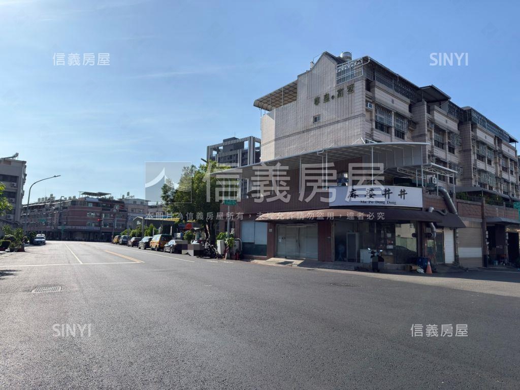 近土庫家樂福角窗收租店霸房屋室內格局與周邊環境