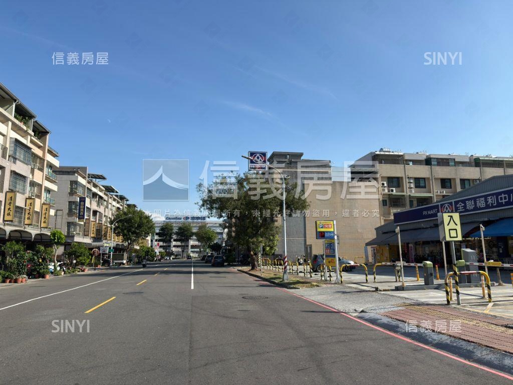 近土庫家樂福角窗收租店霸房屋室內格局與周邊環境