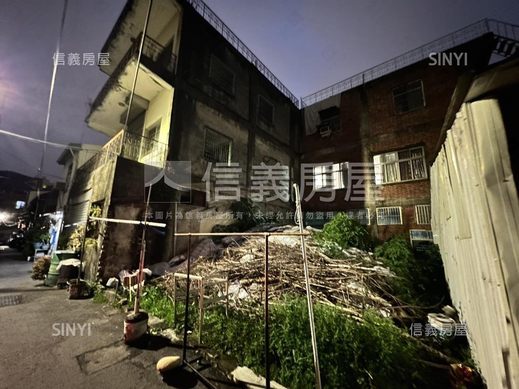近圓環北路多筆整併透天房屋室內格局與周邊環境
