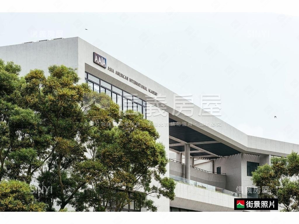 杜拜面麥當勞雙車位金透店房屋室內格局與周邊環境