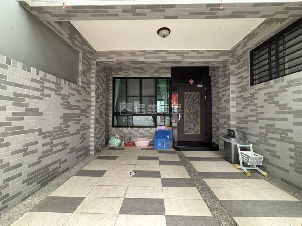 善化｜輕屋齡質感車墅房屋室內格局與周邊環境