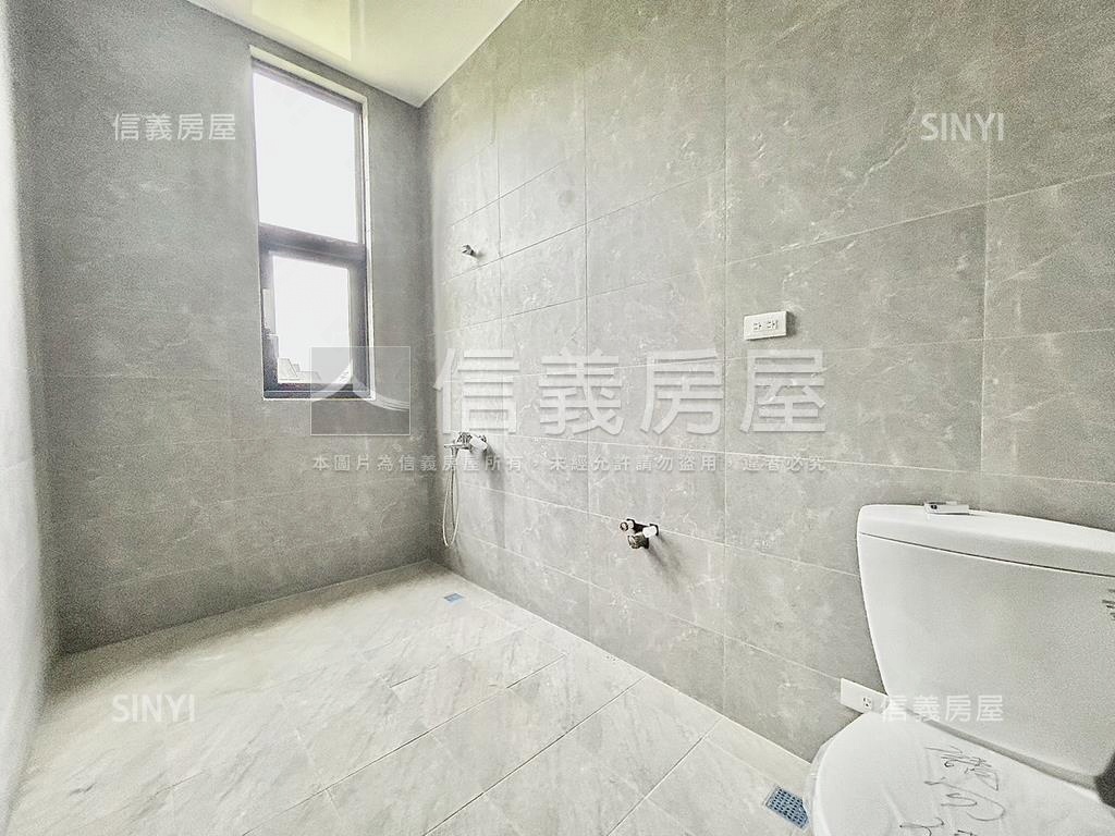 近園區萊茵山莊全新別墅房屋室內格局與周邊環境