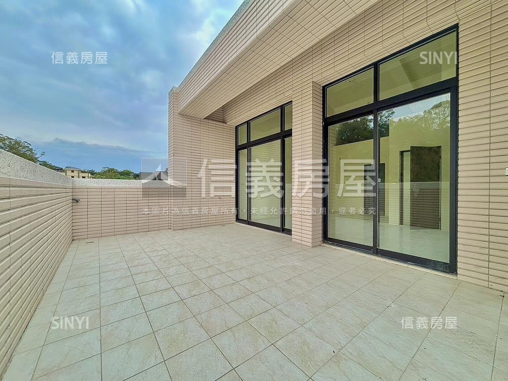 近園區萊茵山莊全新別墅房屋室內格局與周邊環境