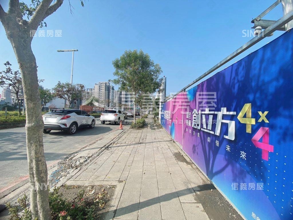 急售朝南創立方Ｂ１１房屋室內格局與周邊環境